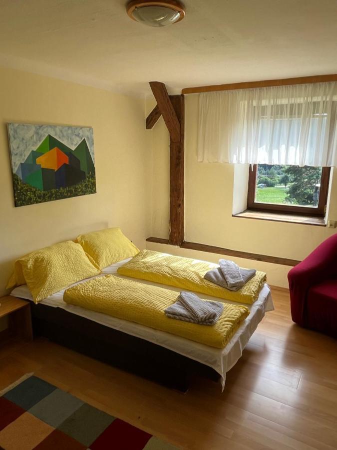 Privatzimmer Familie Pair/Schmoll Spital am Semmering Zimmer foto